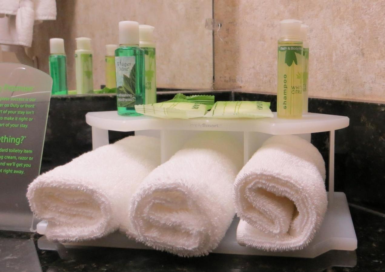 Holiday Inn Express & Suites - Spartanburg-North By Ihg Номер фото