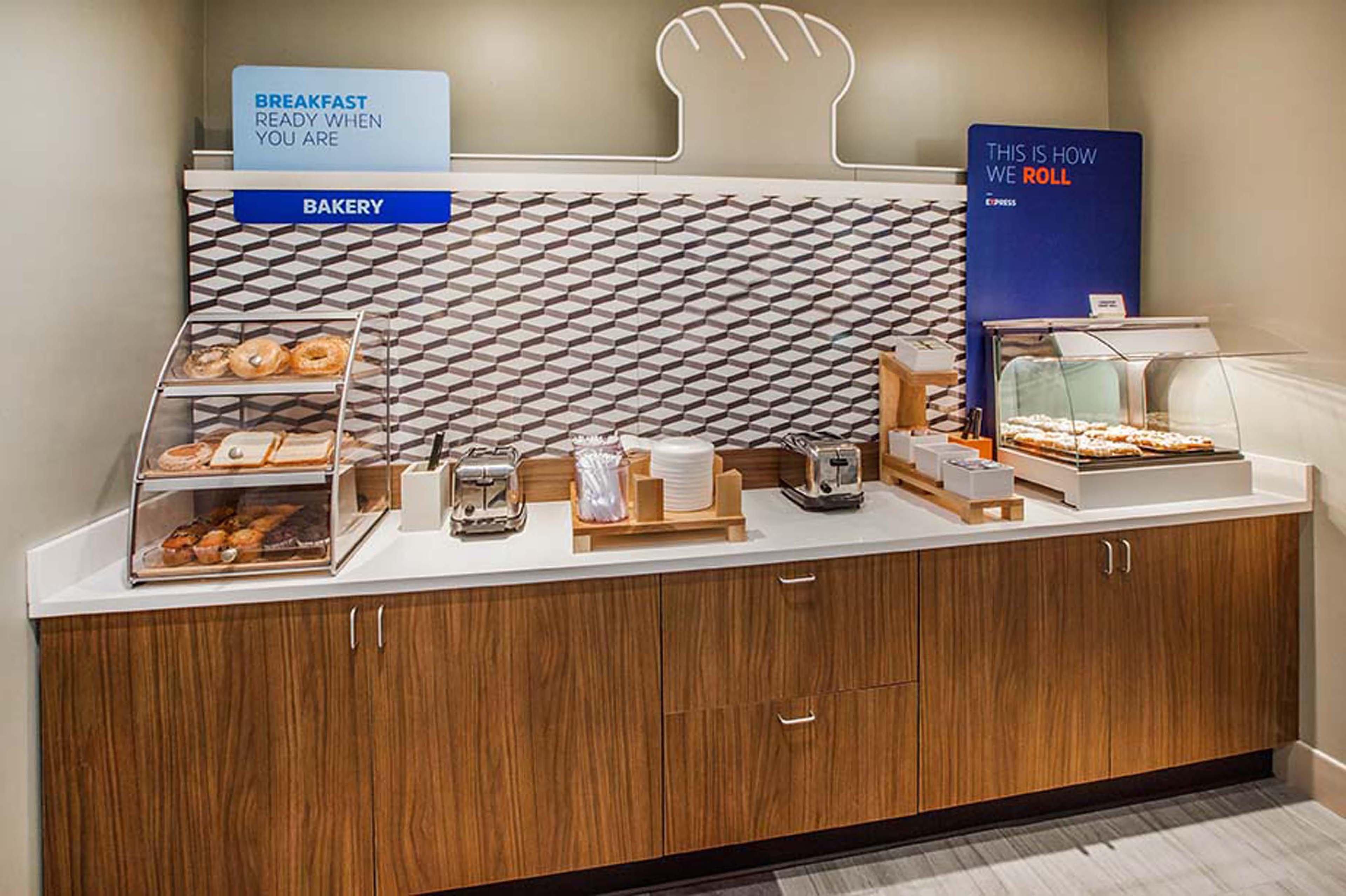 Holiday Inn Express & Suites - Spartanburg-North By Ihg Экстерьер фото