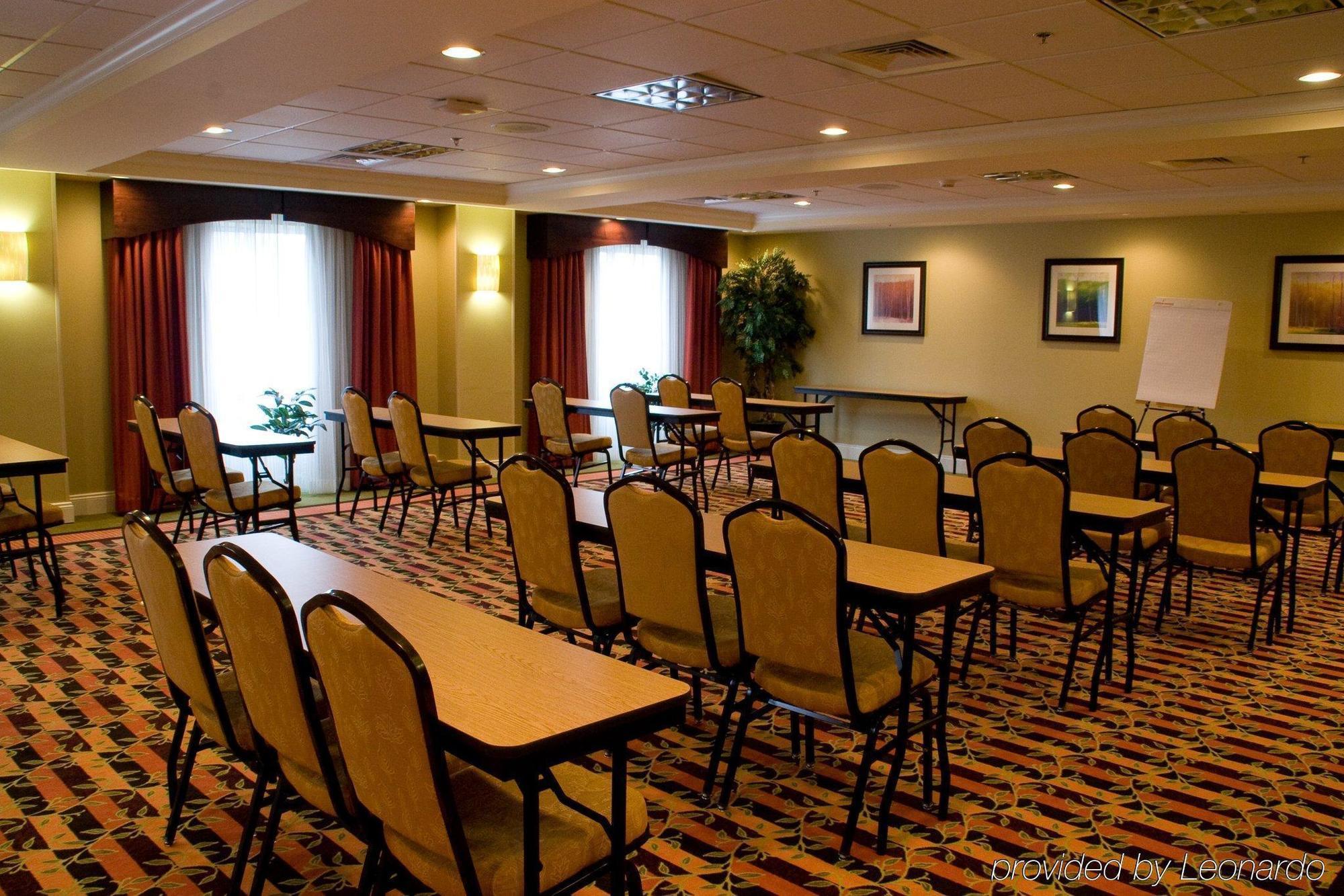 Holiday Inn Express & Suites - Spartanburg-North By Ihg Удобства фото